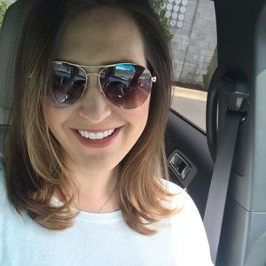 Meet your Posher, Rebecca